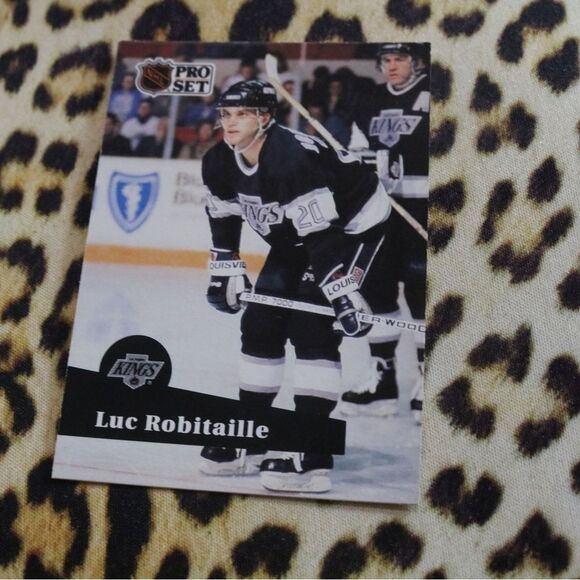 Luc Robitaille #95 Hockey Card - Picture 1 of 2